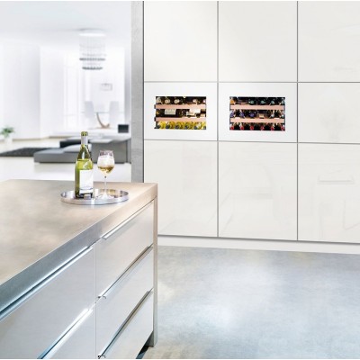 Встраиваемый винный шкаф Liebherr WKEgw 582 Встраиваемый винный шкаф Liebherr WKEgw 582